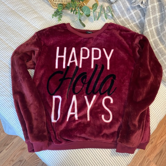 Rue21 Sweaters - 3/$10 Fuzzy “Happy Holla Days” Sweater